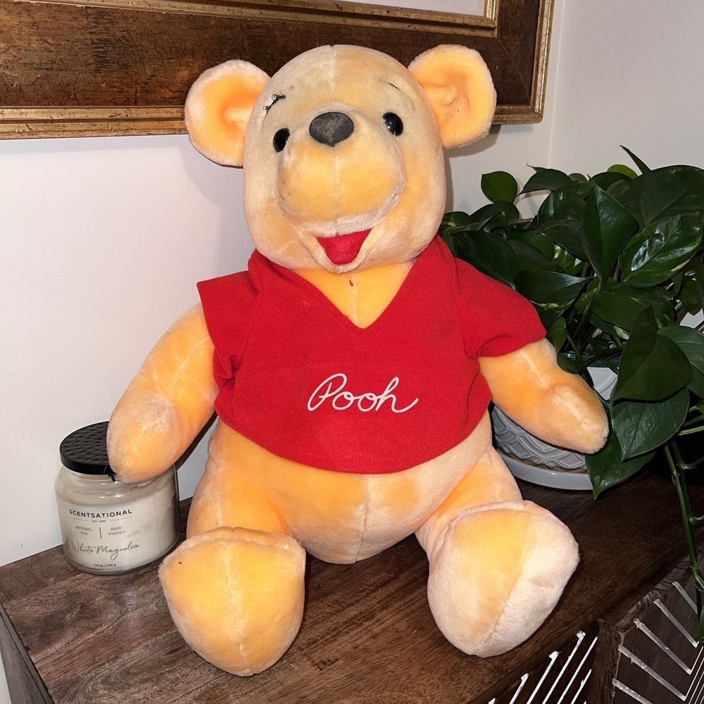Disney Winnie The Pooh Plush Red Shirt & Garter Disneyland Walt Disney World-VTG